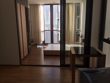 1 Bedroom Condo for sale at Hasu Haus