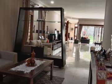 Rumah Asri di Gegerkalong dekat UPI, Sukajadi dan Polban