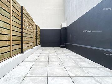 Venta Apartamento 2 dormitorios con balcón al frente CENTRO