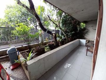 Rumah batu indah dekat batununggal, suryalaya tol buah batu