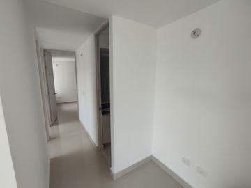 apartamento en venta en alameda del rio. Cod V104464
