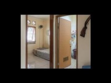Rumah minimalis bagus siap huni Cinere