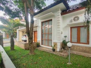 Rumah Mewah Luxury 2 Lantai Dalam Perum Elite Utara Jogja City Mall