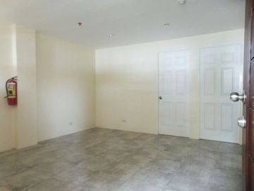 2-Bedroom un-furnished Apartment in Mandaue City, Cebu