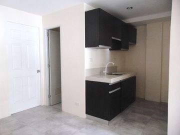 2-Bedroom un-furnished Apartment in Mandaue City, Cebu