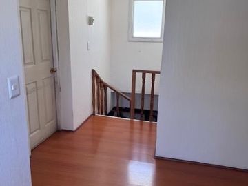 Casa en venta 3 dormitorios, 2 estacionamientos Puente Alto