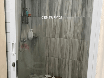 Di Jual Rumah Didalam Cluster One Gate System Di Graha Raya