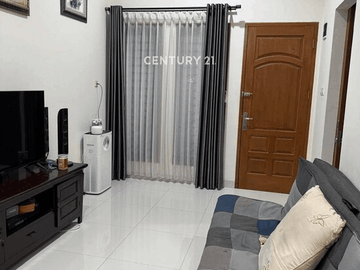 Di Jual Rumah Didalam Cluster One Gate System Di Graha Raya