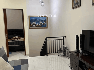 Di Jual Rumah Didalam Cluster One Gate System Di Graha Raya