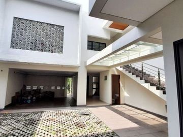 HANYA 2 UNIT Rumah Lux Di Lengkong Pusat Kota Bandung