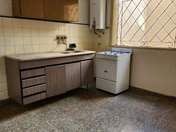Departamento Tipo Casa en venta en Lanus Oeste