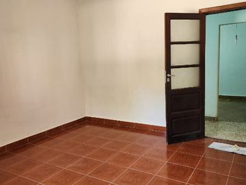 Departamento Tipo Casa en venta en Lanus Oeste