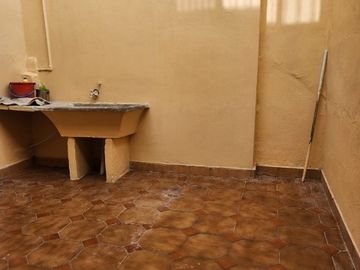 Departamento Tipo Casa en venta en Lanus Oeste