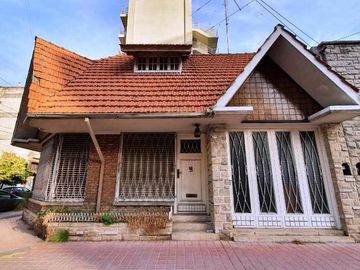 Chalet en venta en Lanus Oeste
