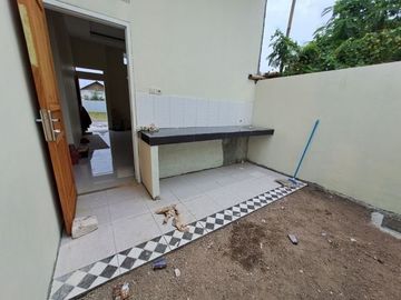 rumah 2 lantai jari waringin siap huni bekasj