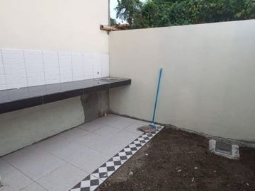 rumah 2 lantai jari waringin siap huni bekasj