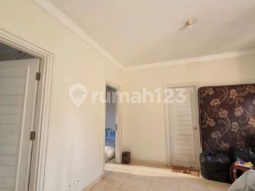 Rumah 2 Lantai SHM hadap Utara dekat sport club tol mall di Alam sutera Tangerang