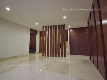 Casa de Lujo en Bosque de los Lagos