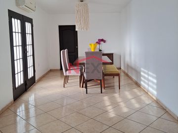 VENTA CASA DE 1 PLANTA CON ALBERCA EN COUNTRY CLUB SAN CARLOS, SONORA.