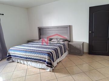 VENTA CASA DE 1 PLANTA CON ALBERCA EN COUNTRY CLUB SAN CARLOS, SONORA.