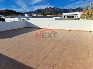 VENTA CASA DE 1 PLANTA CON ALBERCA EN COUNTRY CLUB SAN CARLOS, SONORA.