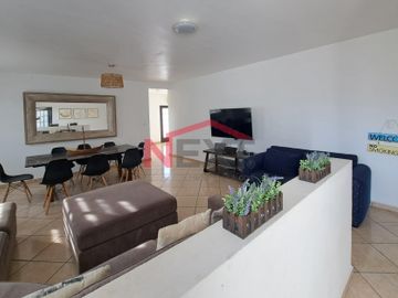VENTA CASA DE 1 PLANTA CON ALBERCA EN COUNTRY CLUB SAN CARLOS, SONORA.