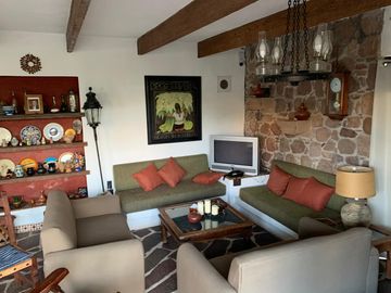 VENTA DE HERMOSA FINCA EN SANTA MARÍA DEL RÍO