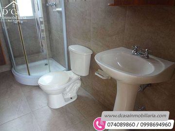 Casa de Venta – Machángara – 3 Dormitorios, 4 Garajes, jardín (C-107)