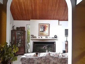 VENTA CASA EN CLAUDINA URRUTIA - BALMACEDA