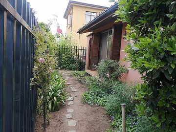 VENTA CASA EN CLAUDINA URRUTIA - BALMACEDA