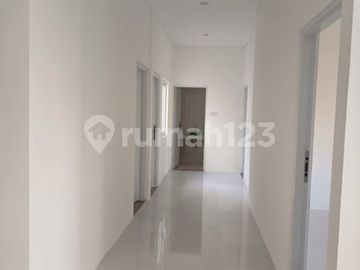 Dijual Cepat Rumah 2 Lantai Villa Melati Mas