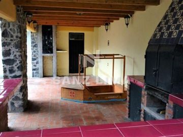 SAN ANDRES TOTOLTEPEC, TLALPAN: ESPLENDIDA CASA DE CAMPO, UN REMANSO DE PAZ.