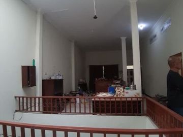 Rumah Dukuh Kupang Barat Bebas banjir, bisa untuk rumah kost