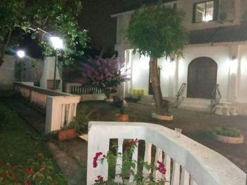 C022 - Venta Casa en Lago de Capeira 6 Dormitorios Vía a Daule Guayaquil