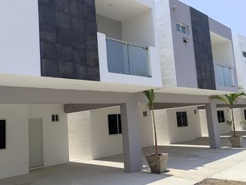 CASAS EN VENTA EN COL. DEL PUEBLO, TAMPICO