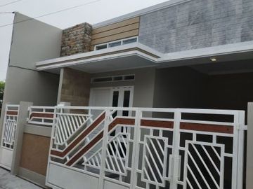 Rumah minimalis murah 600 jt an di Rangkapan Jaya Depok