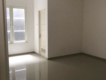 Dijual Rumah Semolowaru Elok , Surabaya Timur