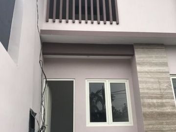 Dijual Rumah Semolowaru Elok , Surabaya Timur