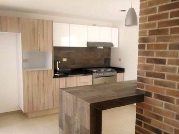 SE VENDE HERMOSA CASA