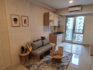 Apartemen 2 BR Di Oak Tower Kelapa Gading Depe 5 Juta