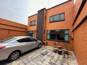 Casa en Venta, Colonia Paseos de Taxqueña, Coyoacán