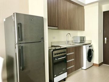 Nicely Furnished Studio For Rent at Shang Salcedo