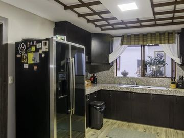 Casa - Vía a la Costa