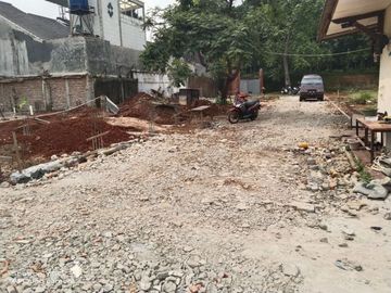 Rumah dijual di cibubur 2 km RSUD Ciracas