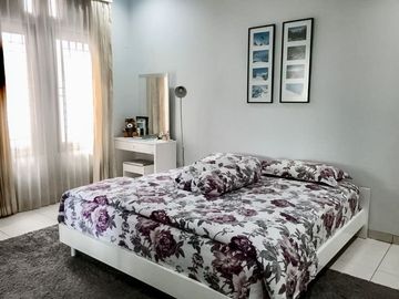 Hunian second furnished siap huni di pondok kelapa