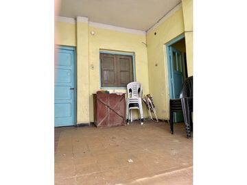 CASA EN JOSE HERNANDEZ 754 (RETASADA)