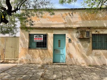 CASA EN JOSE HERNANDEZ 754 (RETASADA)