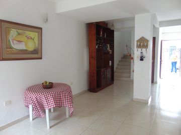 casa en venta en el recreo. Cod V91604