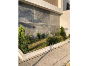 Casa en Venta Contry la Silla en Guadalupe