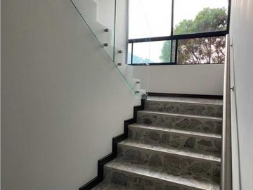 Casa en Venta Contry la Silla en Guadalupe